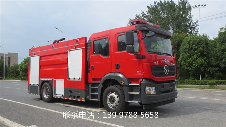 陕汽8吨水罐消防车（国六)