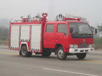 东风福瑞卡水罐消防车（3吨）